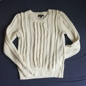 Banana Republic Cream Cable Knit Sweater Small